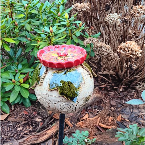 Rosenkugel mit Insektentränke - Gartendekoration - frostfest